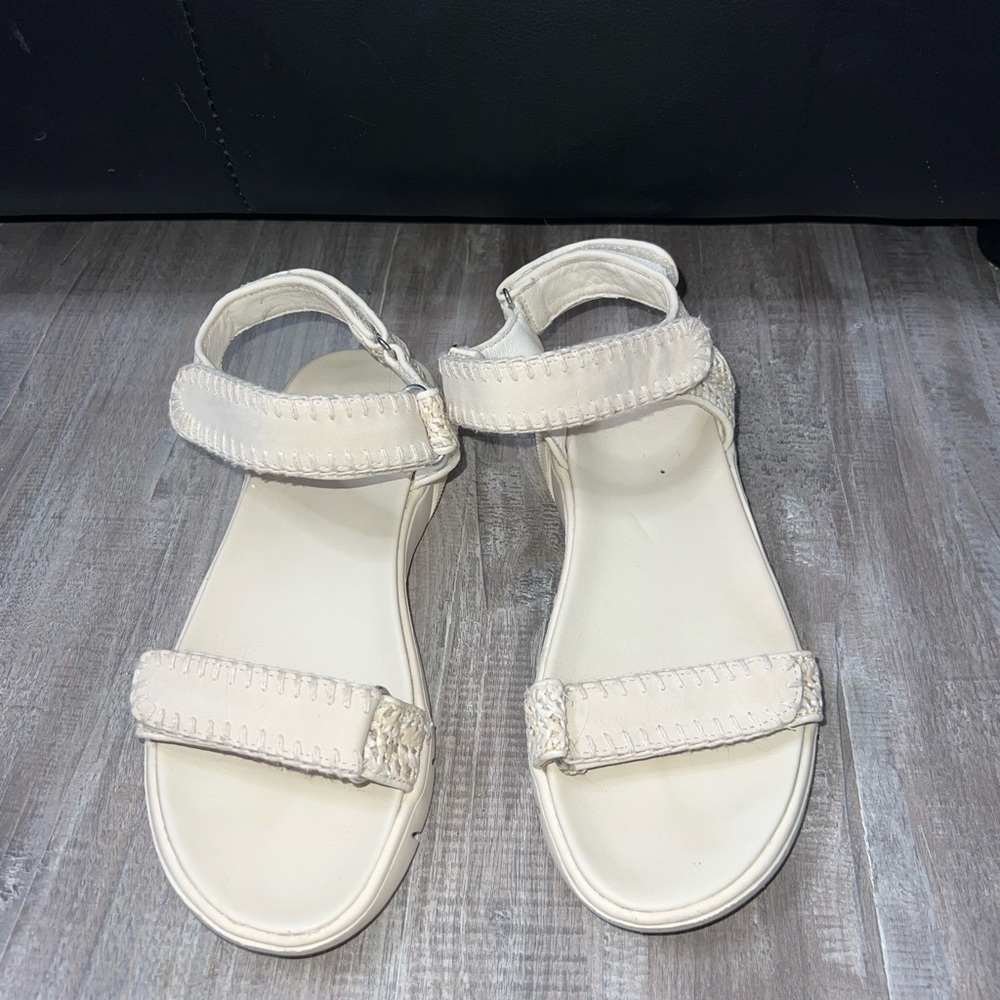 Elegant Cream Sandals